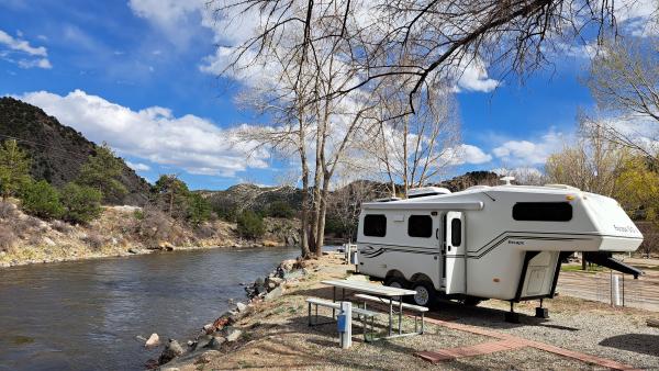 Salida, Colorado    Four Seasons RV Park