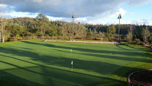 The putting green, bocce ball, horseshoe area.