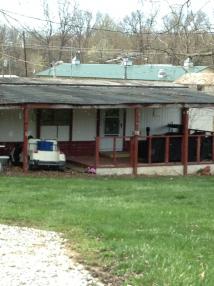 This is our permanent place at the lake, getting a new roof and deck in a couple of weeks.  Been staying in Maxine while we are working on it!