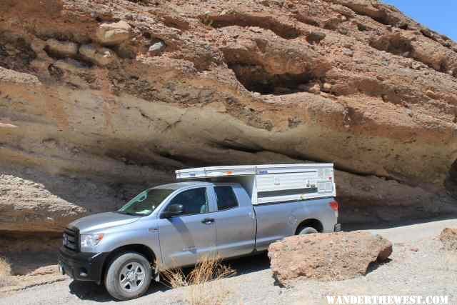 tuckie mine trail tight spot.JPG