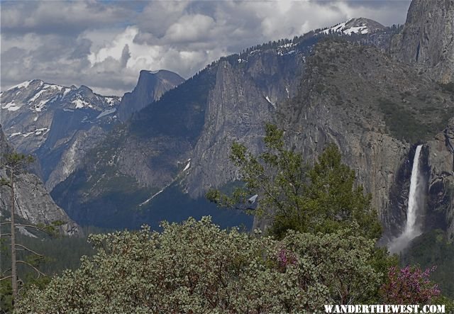 tunnel view