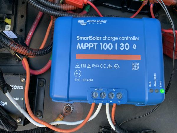 Victron Energy solar charge controller MPPT 100 | 30