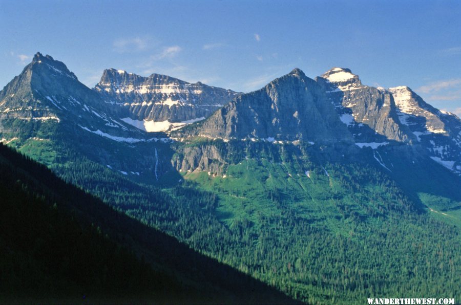 Views along The-Going-to-the-Sun Road