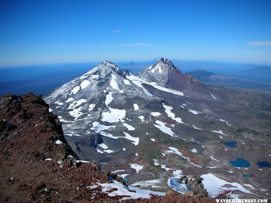 Volcano chain from South Sister summit