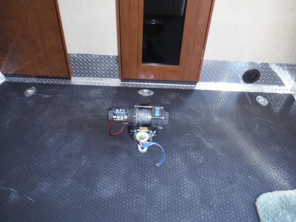 winch mount in floor