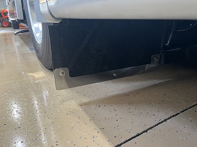 XL rear mud flaps